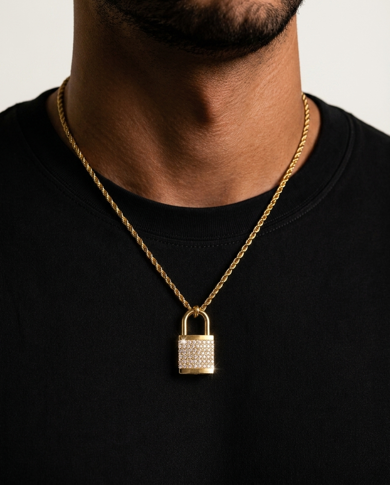 Lock Pendant Yellow Gold
