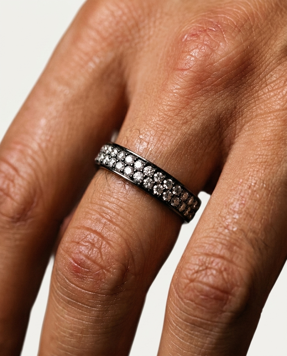 Thin Diamond Ring Black Gold