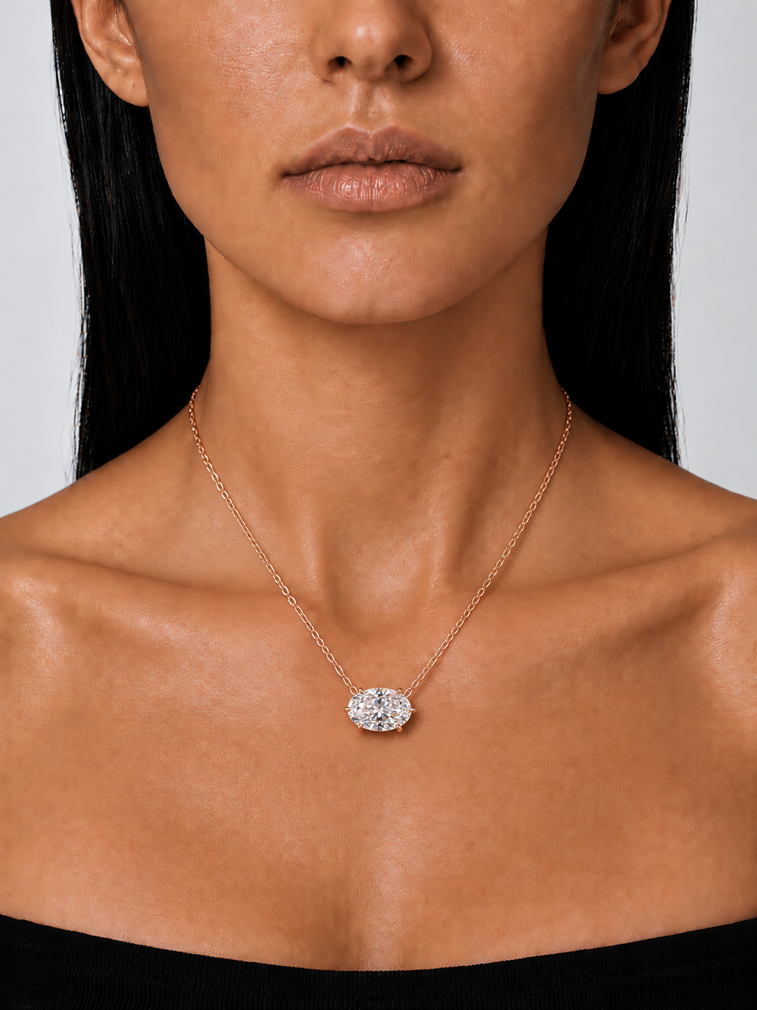 The Aurelia Oval Diamond Necklace